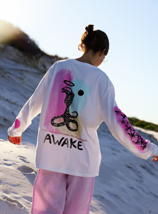 AWAKE LS TEE