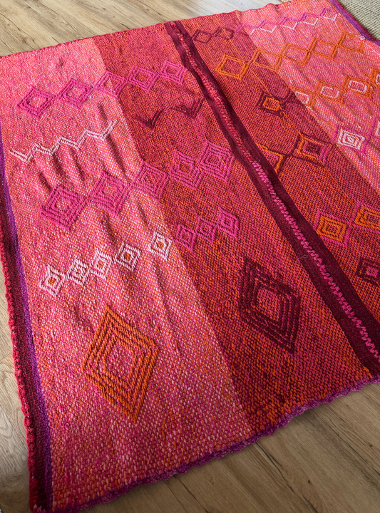 PUMA EYE RUG