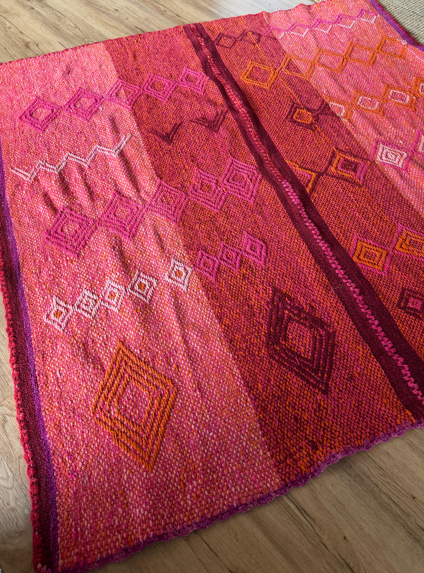 PUMA EYE RUG